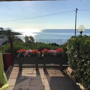 Hébergement de vacances Face à La, Saint Aygulf